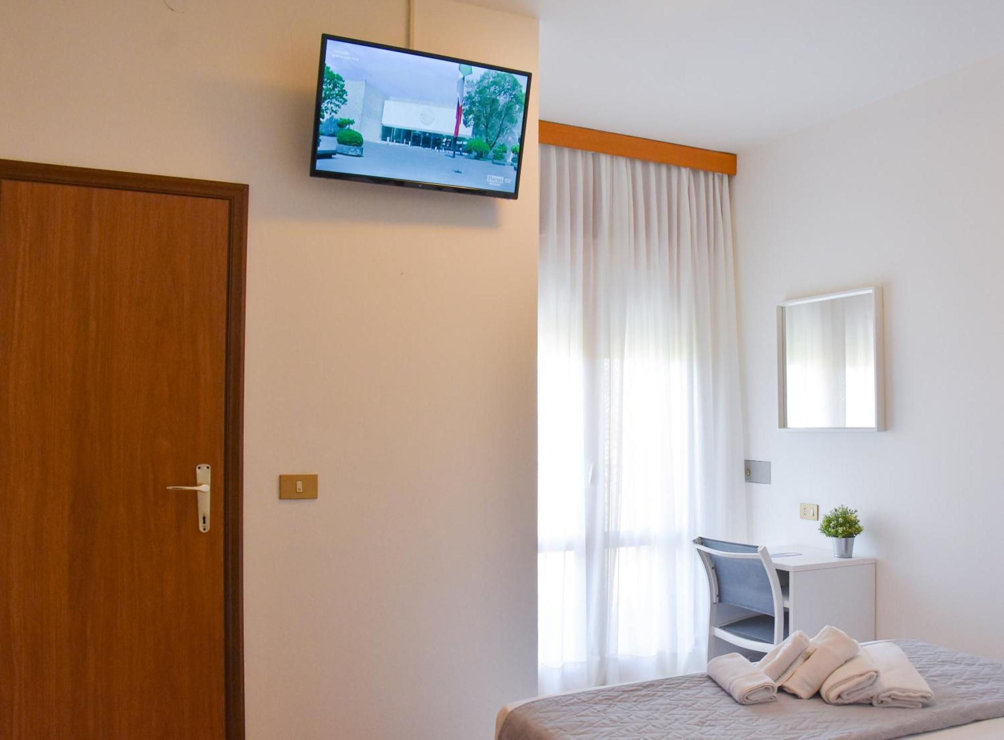 Hotel Umberto Lido di Jesolo Exterior photo